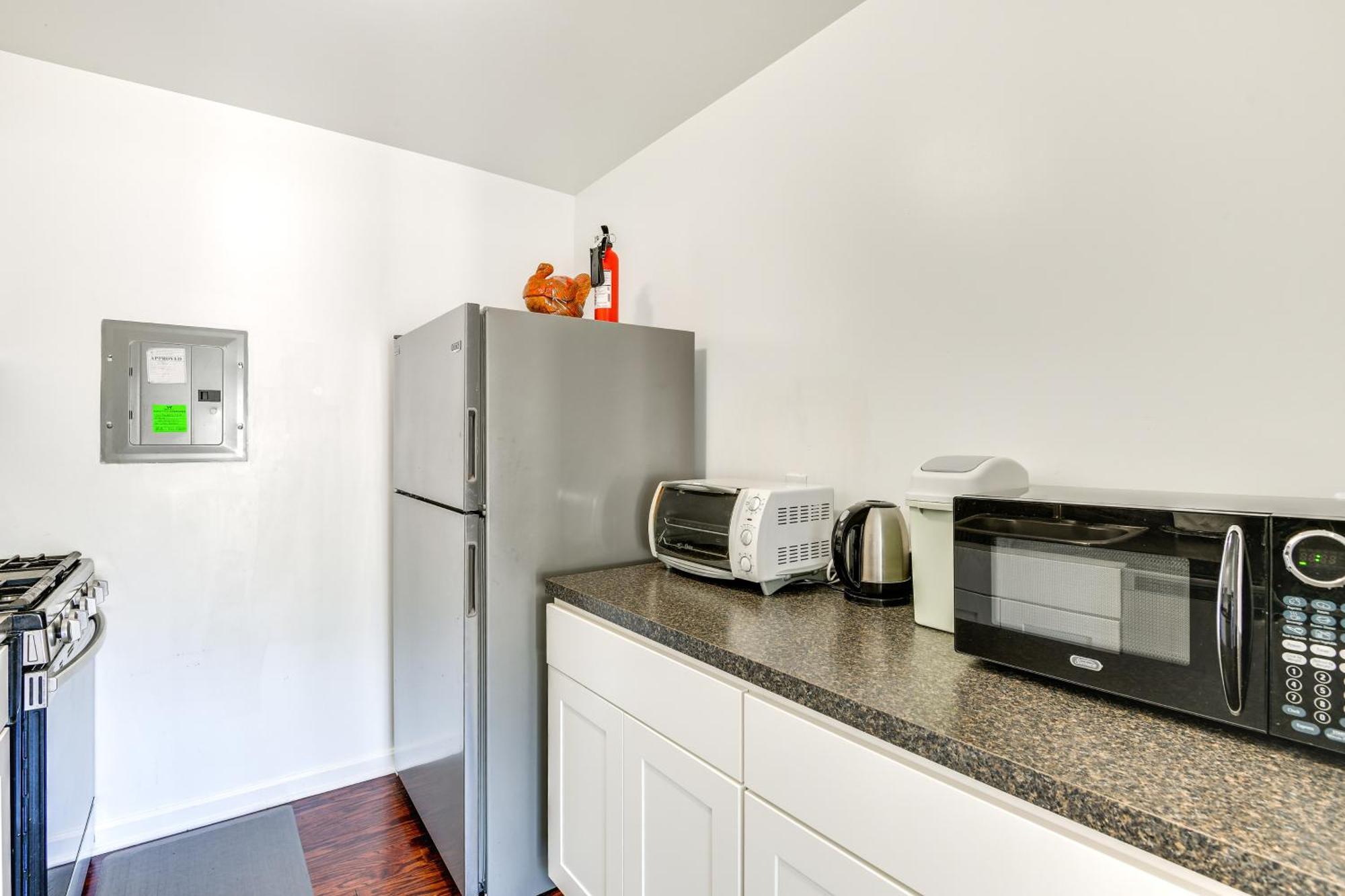 North Bethesda Apartment With Community Pool! 외부 사진